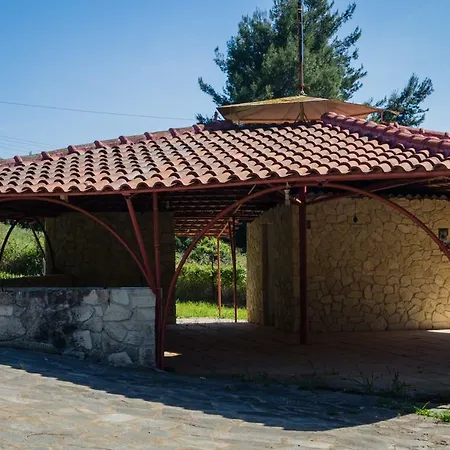 Garden House Aya Paraskevi